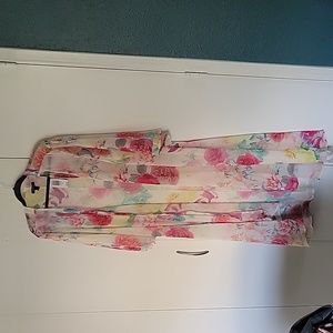 NWT Torrid Spring Floral Duster